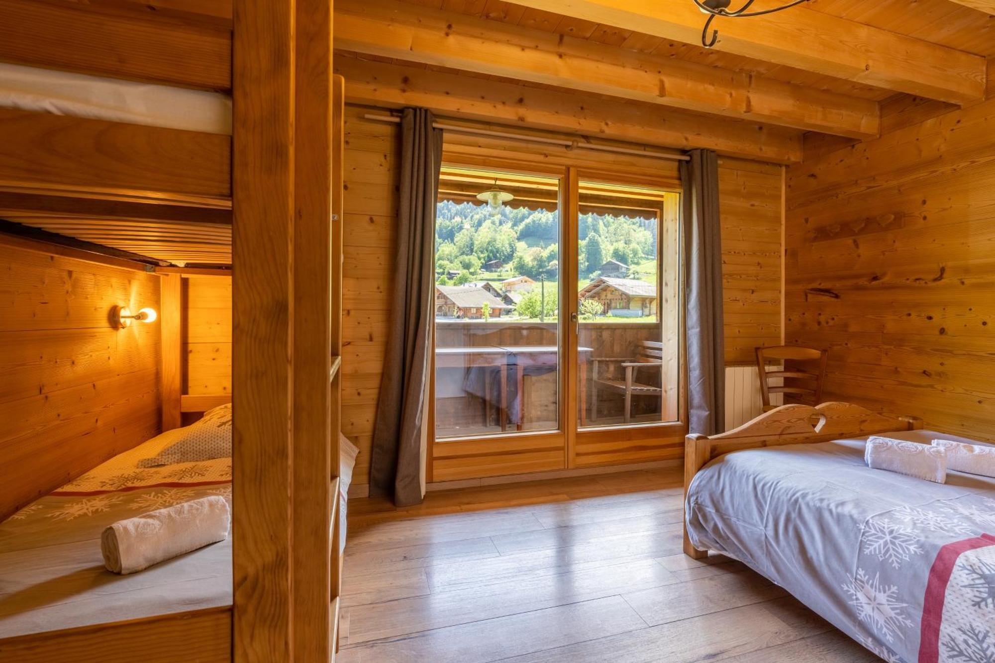 Chalet D'En O Les Clefs 部屋 写真
