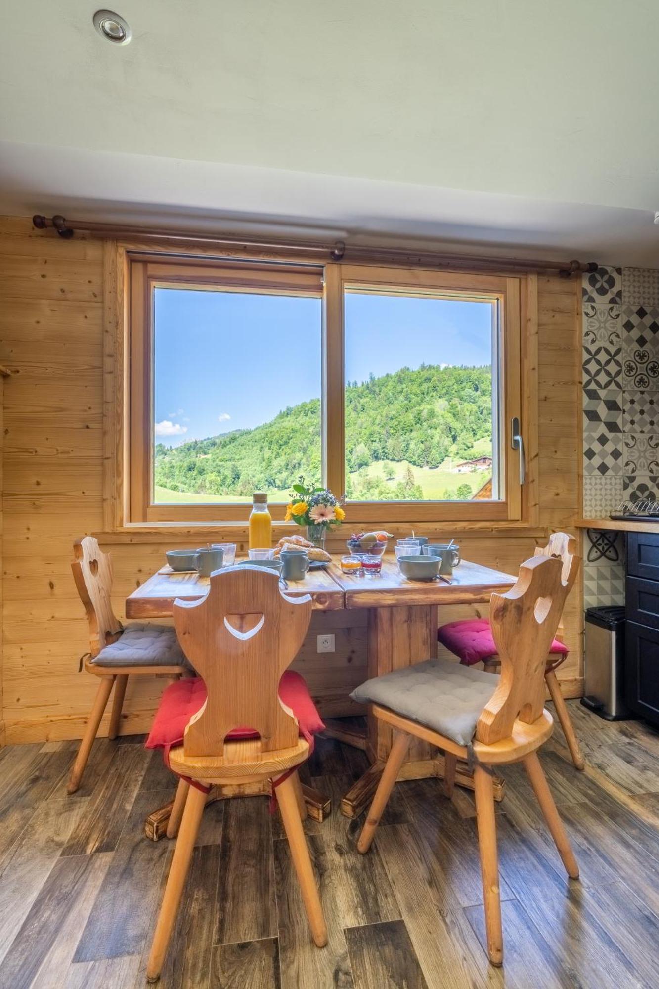Chalet D'En O Les Clefs 部屋 写真
